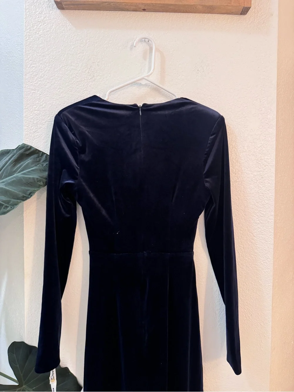 Club L Fay Navy Velvet Corset Style Knot Long-Sleeve Ruched Evening Dress Formal